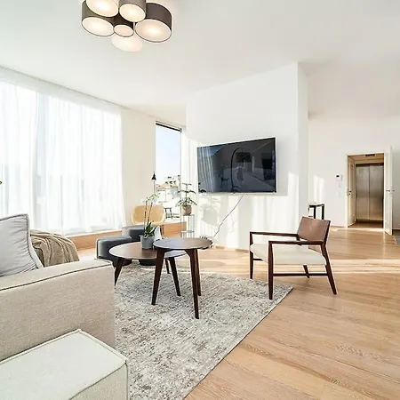 High-Class Rooftop Apt. With Spacious Terrace Praha Exteriér fotografie